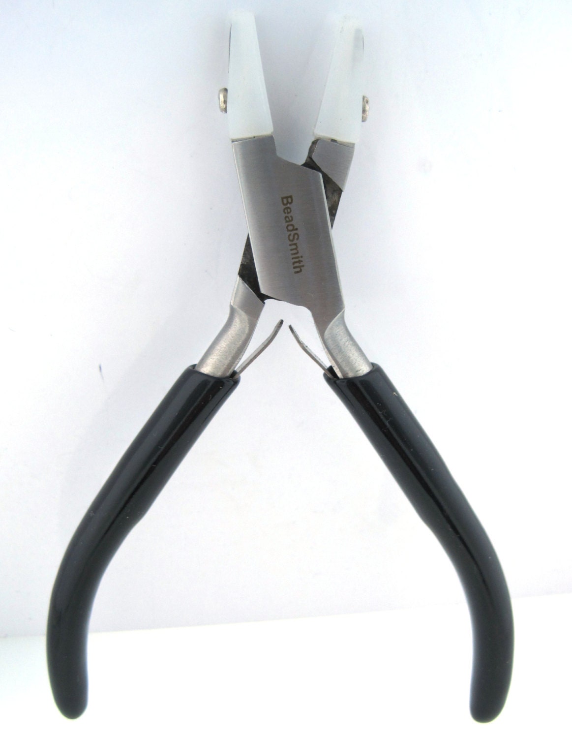 4-3/4 Chain Nose Non-Marring Nylon Jaw Pliers w/ PVC Grips Jewelry Making  Metal Forming Repair Tool - PLR-0067