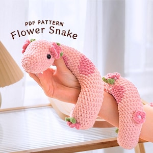 Virkmönster med blommaorm, virkmönster med amigurumi, virkmönster med gosedjur, virkmönster med orm