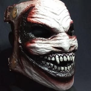 fiend bray Wyatt wrestling mask horror prop