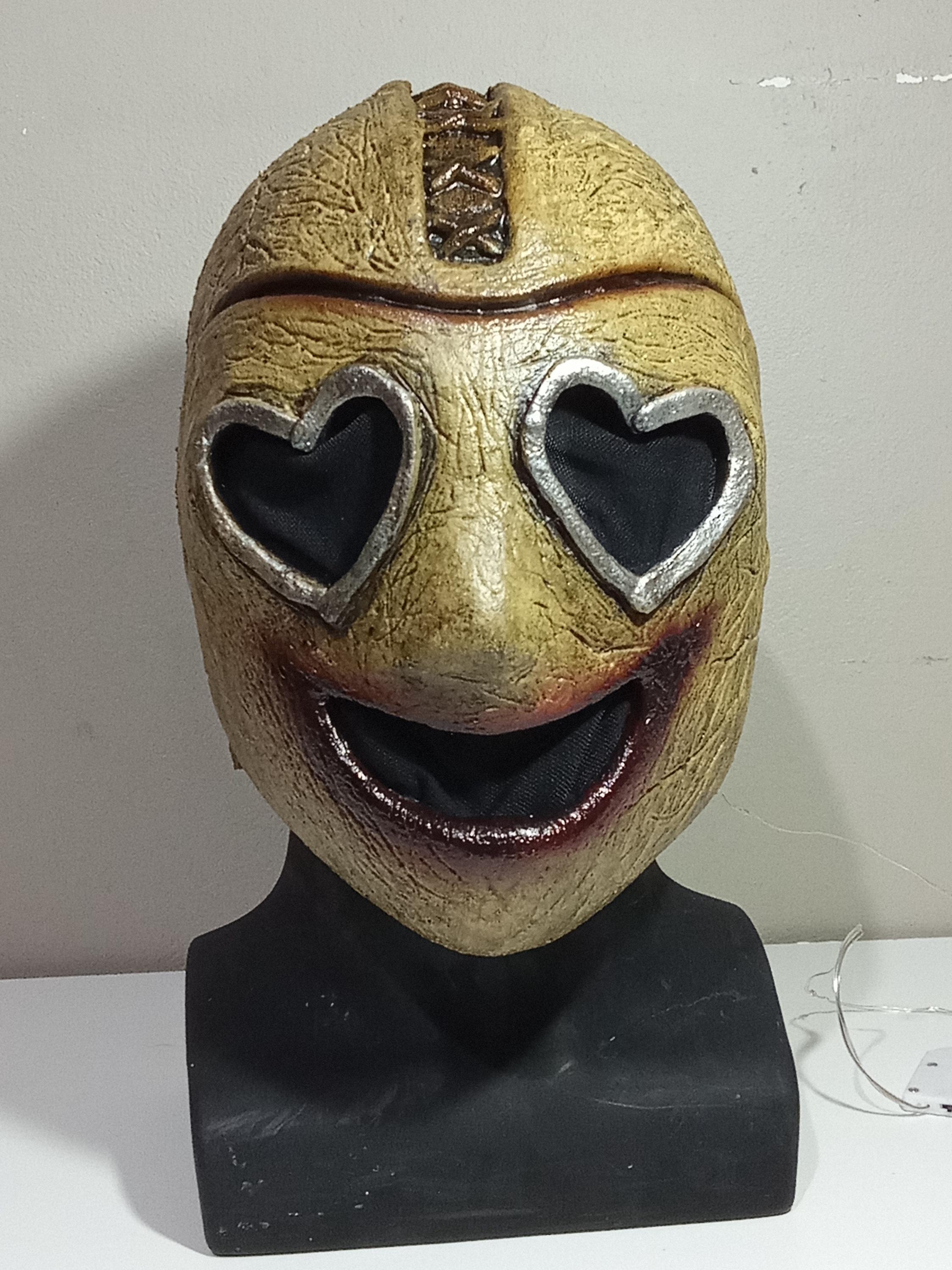 Maschera in plastica con glitter colori assortiti in busta con