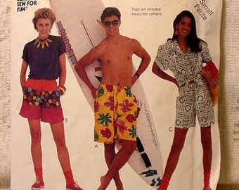 1987 McCalls 2981 Palmettos Shorts Sewing Pattern Misses,Mens,Teens Size Small