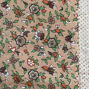 Vintage 1930s 1940s Cotton Fabric 35W Floral Small Print Brown Orange Green Quilting