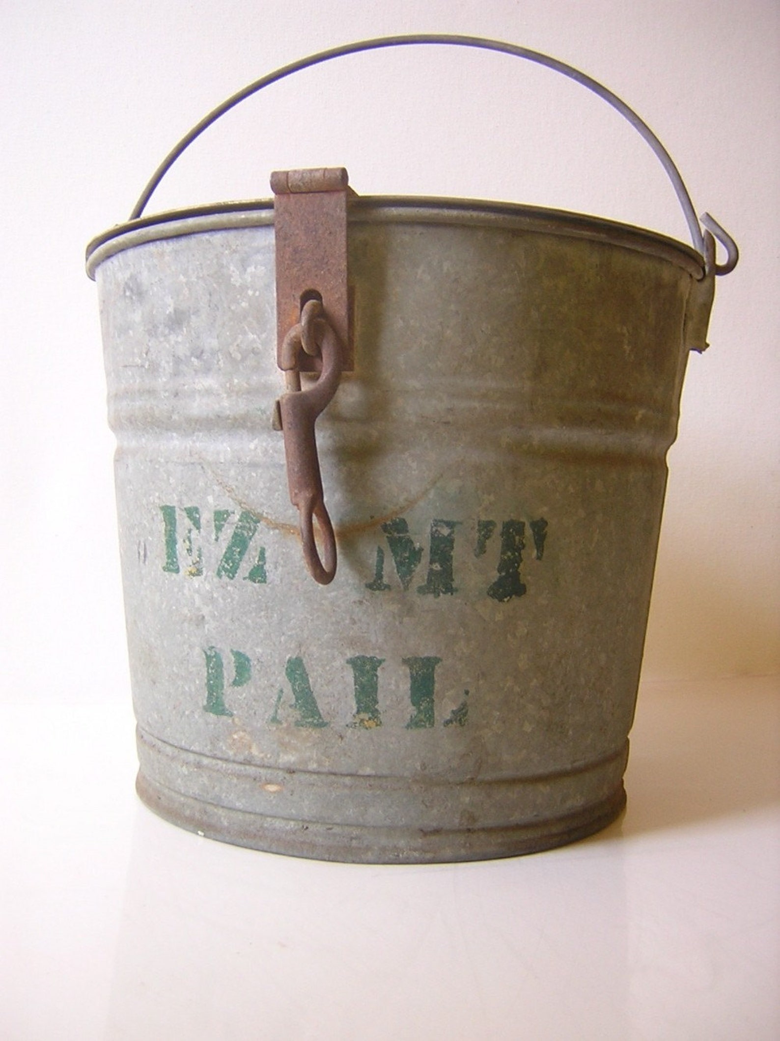 Vintage Metal Minnow Bucket With Handle and Lock Rustic Etsy