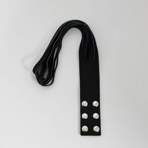 Luxe custom woord uniseks dual-wear flogger zweeparmband leren franje wrap flogger