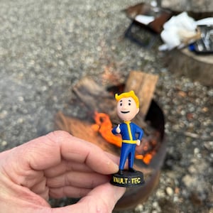 3D printed Vault Boy figure