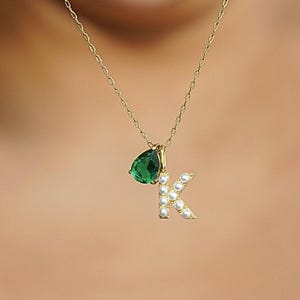 Custom Pearl Letter Necklace, Personalized Pearl Initial Dainty Gold Chain, Minimalist Jewelry Custom Gifts Pearl Initial Charm Gift for Her
