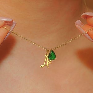 Collar con inicial de corazón personalizado y piedra de nacimiento / Cadena de oro con inicial en capas con letra personalizada / Regalo de joyería minimalista para ella