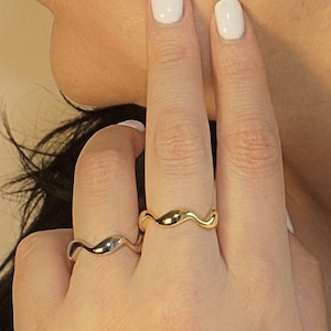 Wavy Layered Ring, Custom Gold Silver Elegant Stackable Ring, Minimalist Gold Silver Adjustable Mixed Metal Double Ring Jewelry Gift for Her