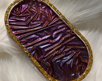 Bandeja con aspecto de terciopelo color burdeos intenso