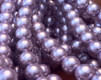 6mm luster lavender glass pearls, 7" strand (approx. 30 beads). Spring | Easter | wedding | bridesmaid | bridal | lilac | Mother's Day