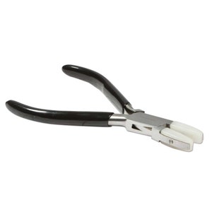 Nylon jaw flat nose pliers image 3