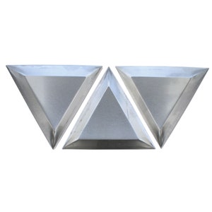 Beading/ sorting tray set:  3 1/4&quot; x 1/4&quot; triangle, aluminum, 3 pcs.