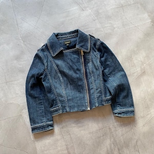May include: A dark wash denim jacket with a classic collar and a diagonal zip. The jacket has a tailored fit, long sleeves, and a faded look. This versatile jacket is a classic piece of outerwear, suitable for various outfits.