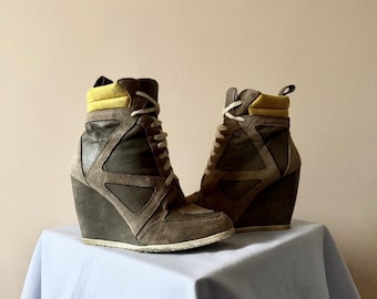 Baskets compensées à lacets en cuir suédé sans marque, style Isabel Marant (39 EUR)