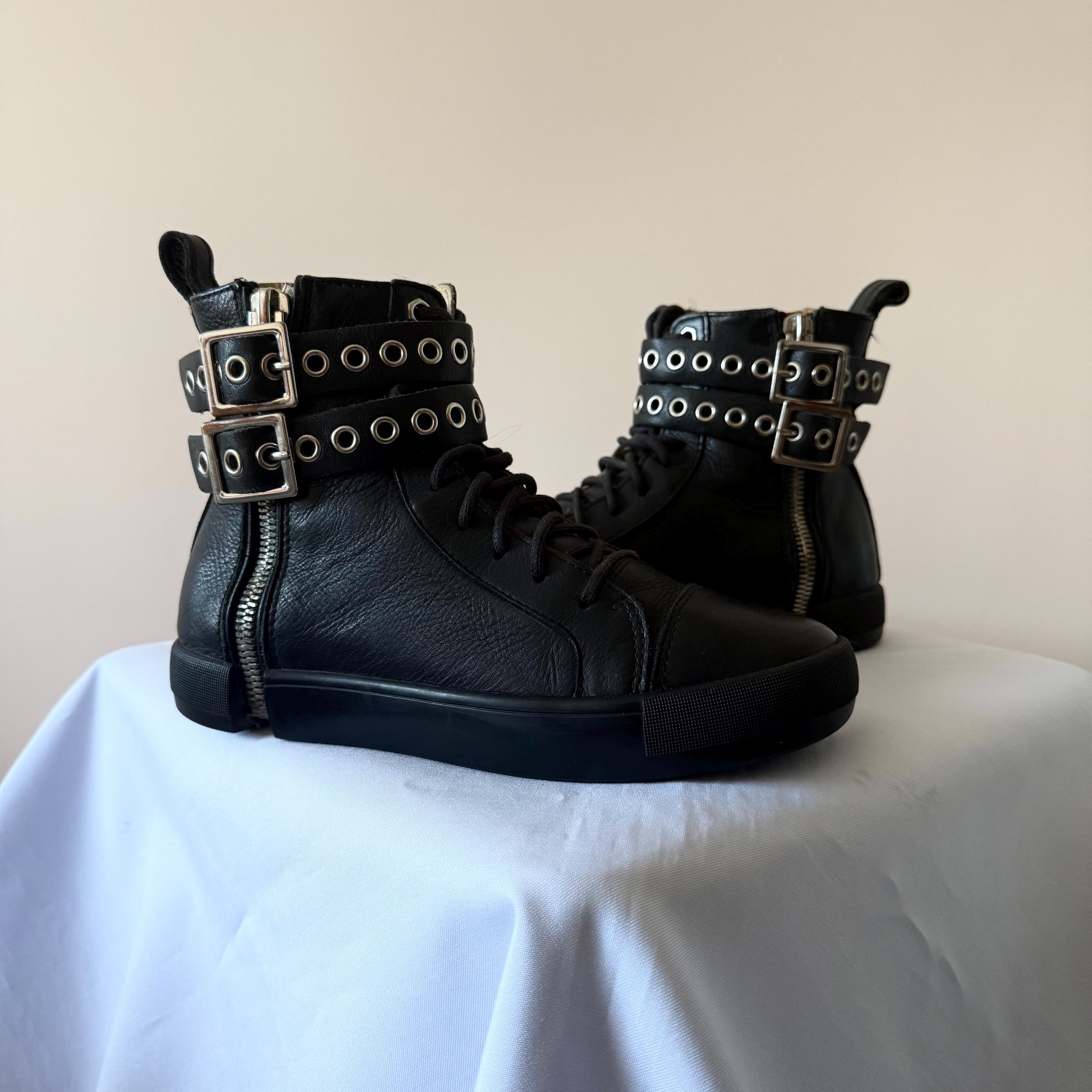 Diesel Sneakers Vintage - Etsy