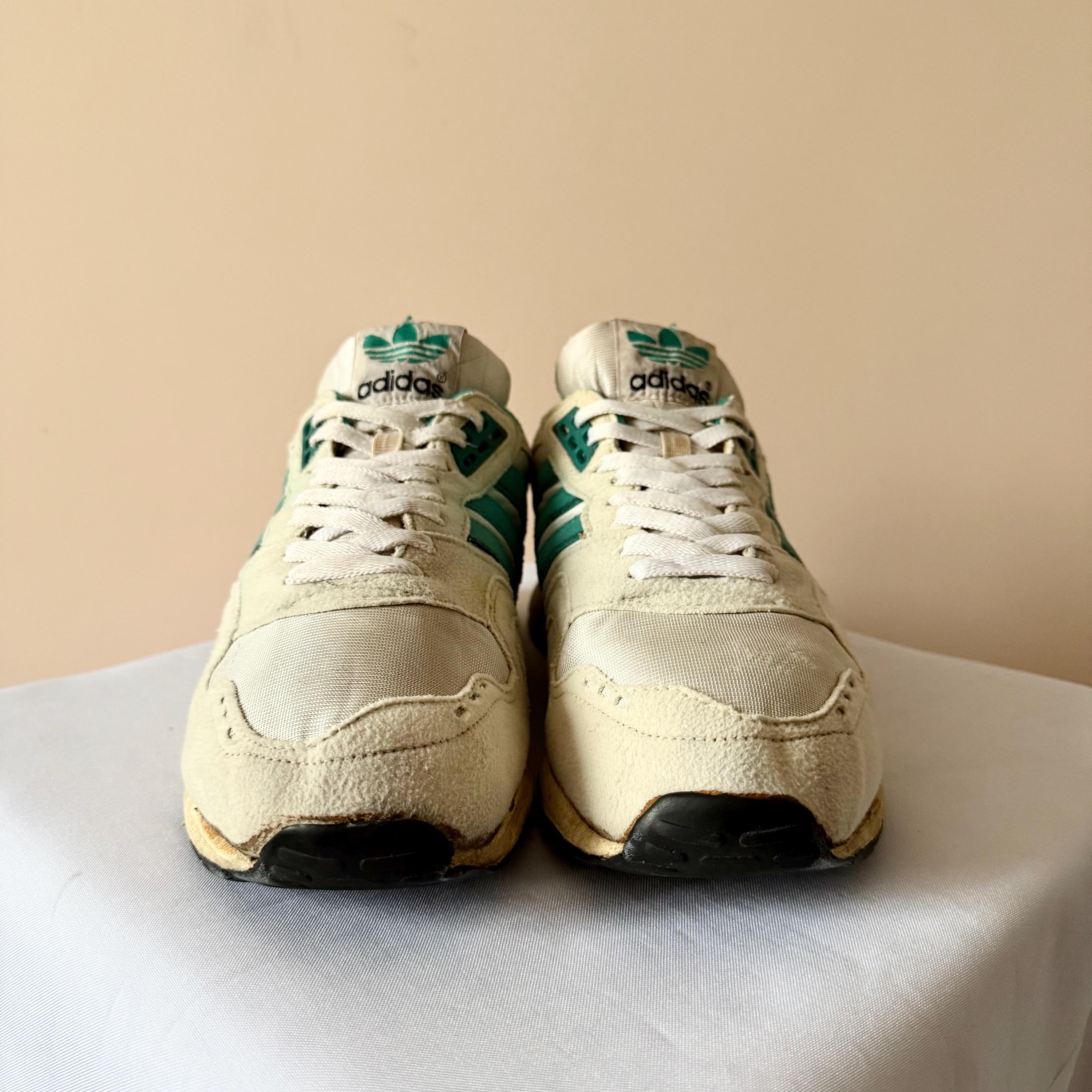靴 80s service shoe by International Shoe C 80s Vintage Adidas TX8911 / 680 (korea) Green/cream Shoes Size US