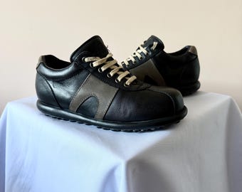 Botas Camper Pelotas Vintage de cuero negro: estilo moto, boxeo, Puma y Adidas, talla EUR 37