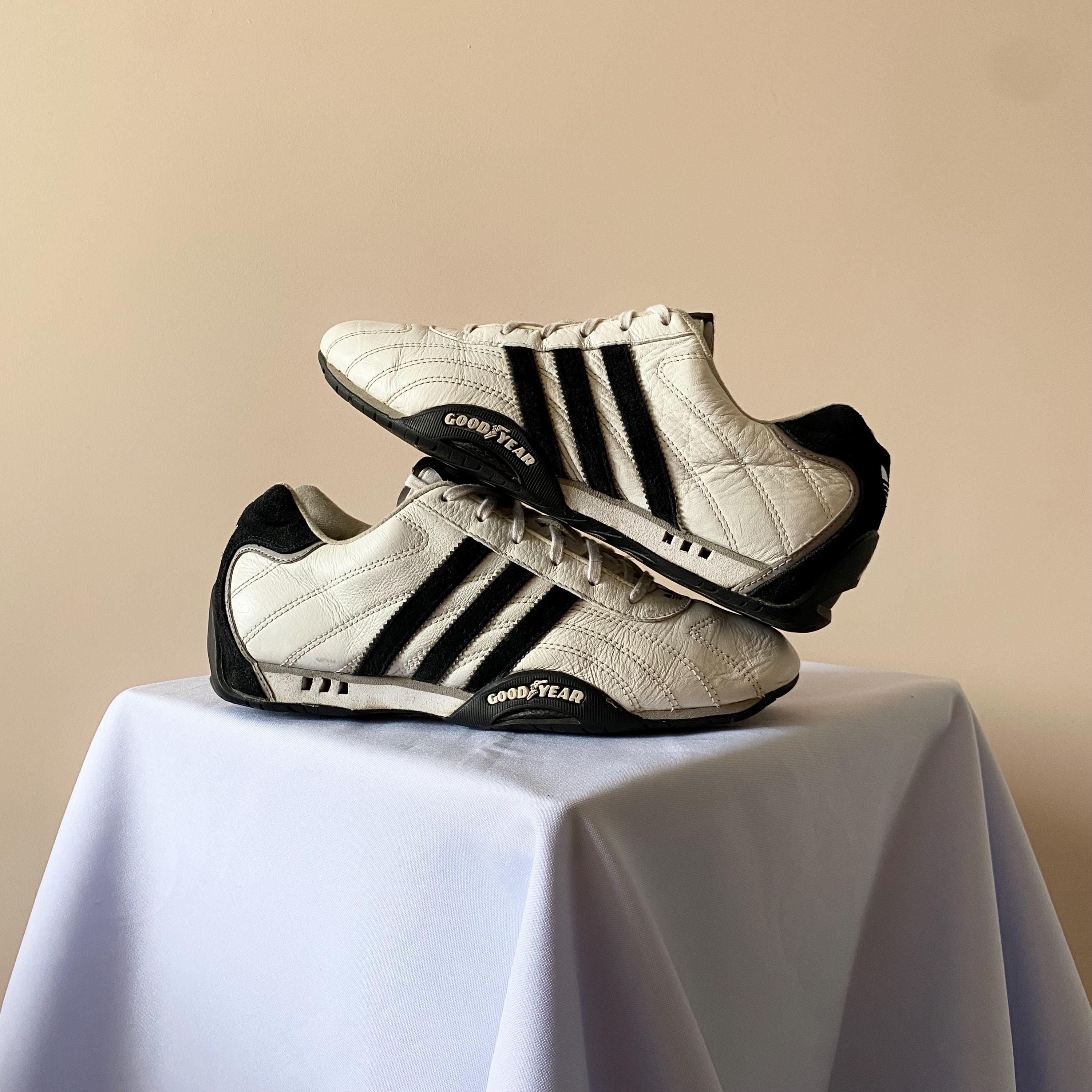 靴 00s vintage Y-3 adidas boxing shoes Adidas 2000s Vintage Boxing Wrestling Boots – darina`s garms