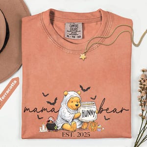 Comfort Colors® Custom Mama Bear Shirt, Grandma Bear T-shirt, Auntie Bear Shirt, Mother&#39;s Day T-shirt, Winnie the Pooh Momma Shirt