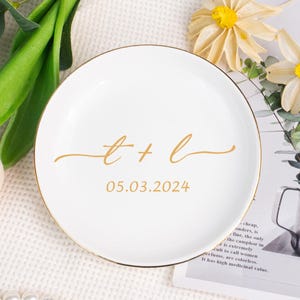 Ring Dish Wedding Gift, Engagement Ring Holder Dish, Jewelry Dish, Anniversary Gift, Personalized Ring Dish for Bride, Wedding Gift for Her