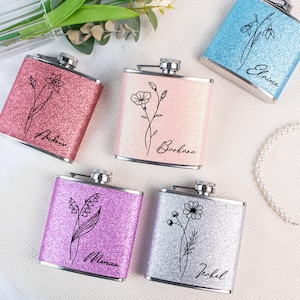Custom Women&#39;s Flask, Personalized Bridesmaid Flasks, Women&#39;s Flask, Bridal Party Gift, Wedding Gift, Gift for Mom, Gift for Friend, Sister