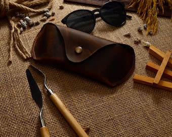 Personalized Leather Glasses Case: Engraved Handmade Sunglasses Sleeve
