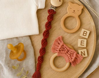 Macrame pacifier chain customizable • Pacifier strap • Baby gift for birth baptism baby shower • Pacifier clip