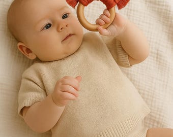 Grasping toy macrame fox | small gift | baby items | birth gift | grasping toy | friend | mom | boho