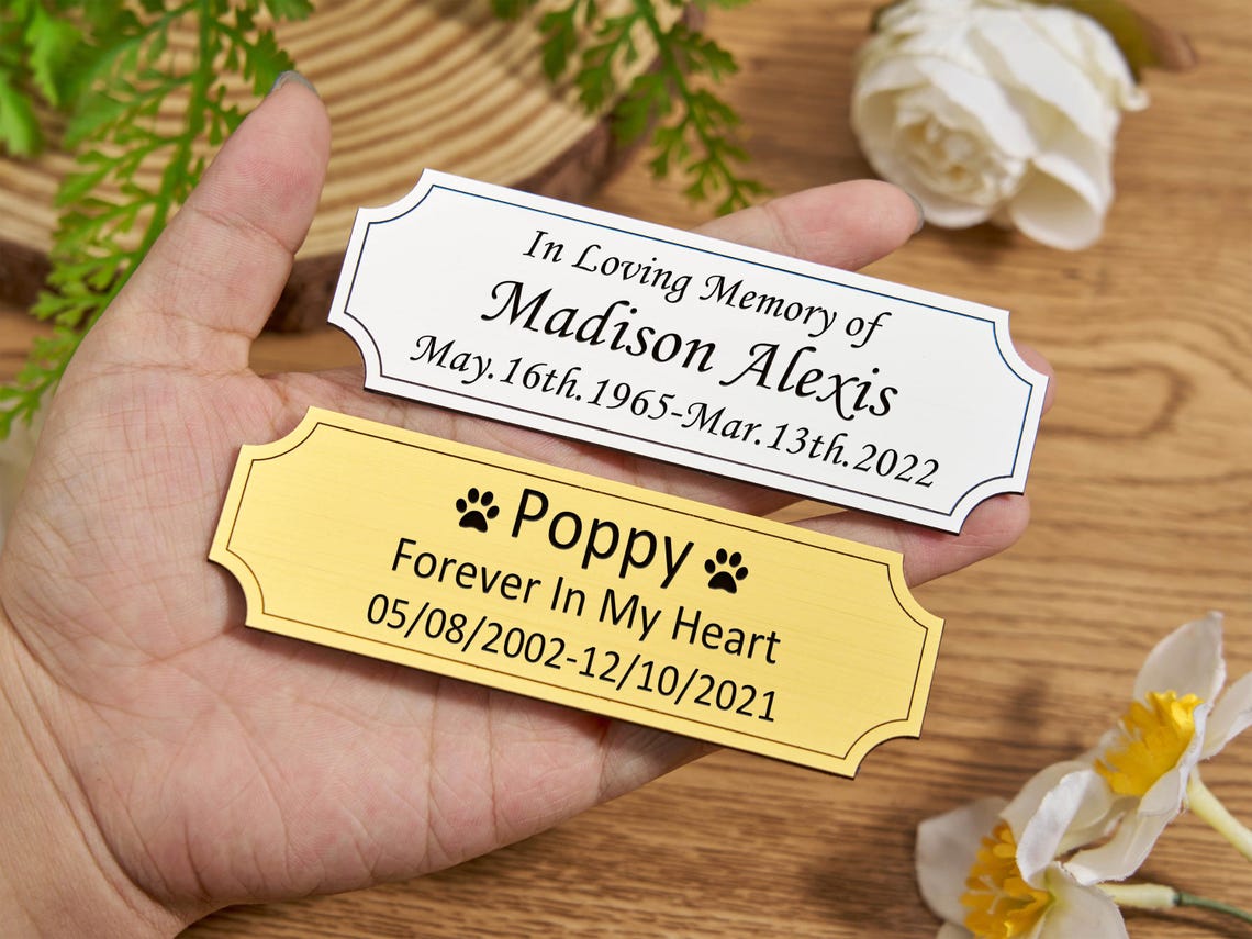 Custom Engraved Gold Name Plate: Personalized Award Tag Name Plates ID ...