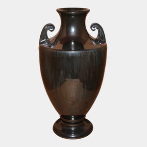 Fulper 1917-1927 Arts And Crafts Pottery Black Mirror Glaze Handled Urn Vase 608