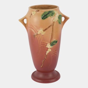 Roseville Snowberry Pink 1947 Mid Century Modern Pottery Ceramic Vase 1V1-10