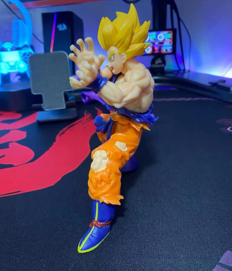 Figurine Dragon Ball Z - Goku Super Saiyan - Bandai - Boîte Abîmée