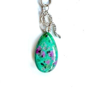 Green Ruby Zoisite (Anylite) Crystal Gemstone Bag Charm with Silver Snake Charm and Keyring