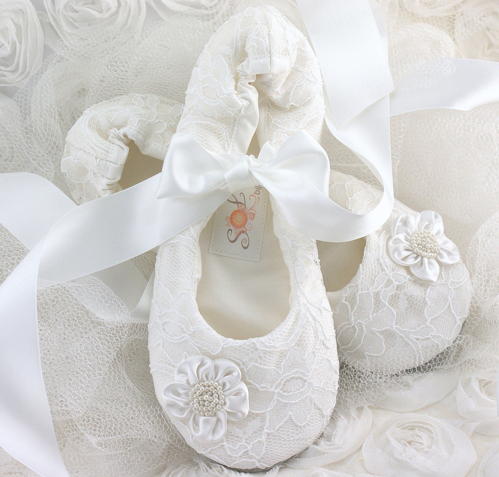 white lace ballet slippers for wedding flower girl ballet custom shoes