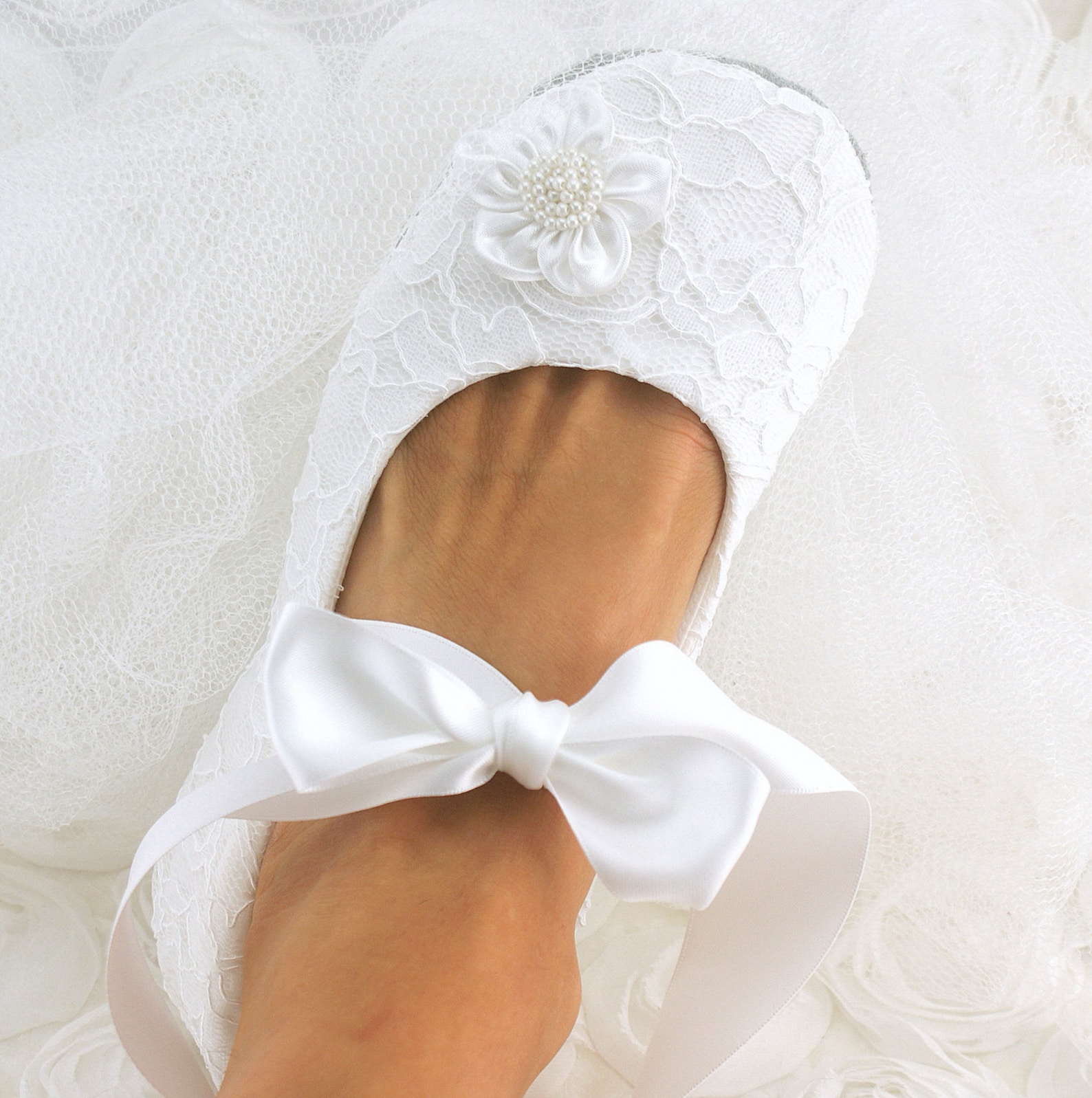 white lace ballet slippers for wedding flower girl ballet custom shoes