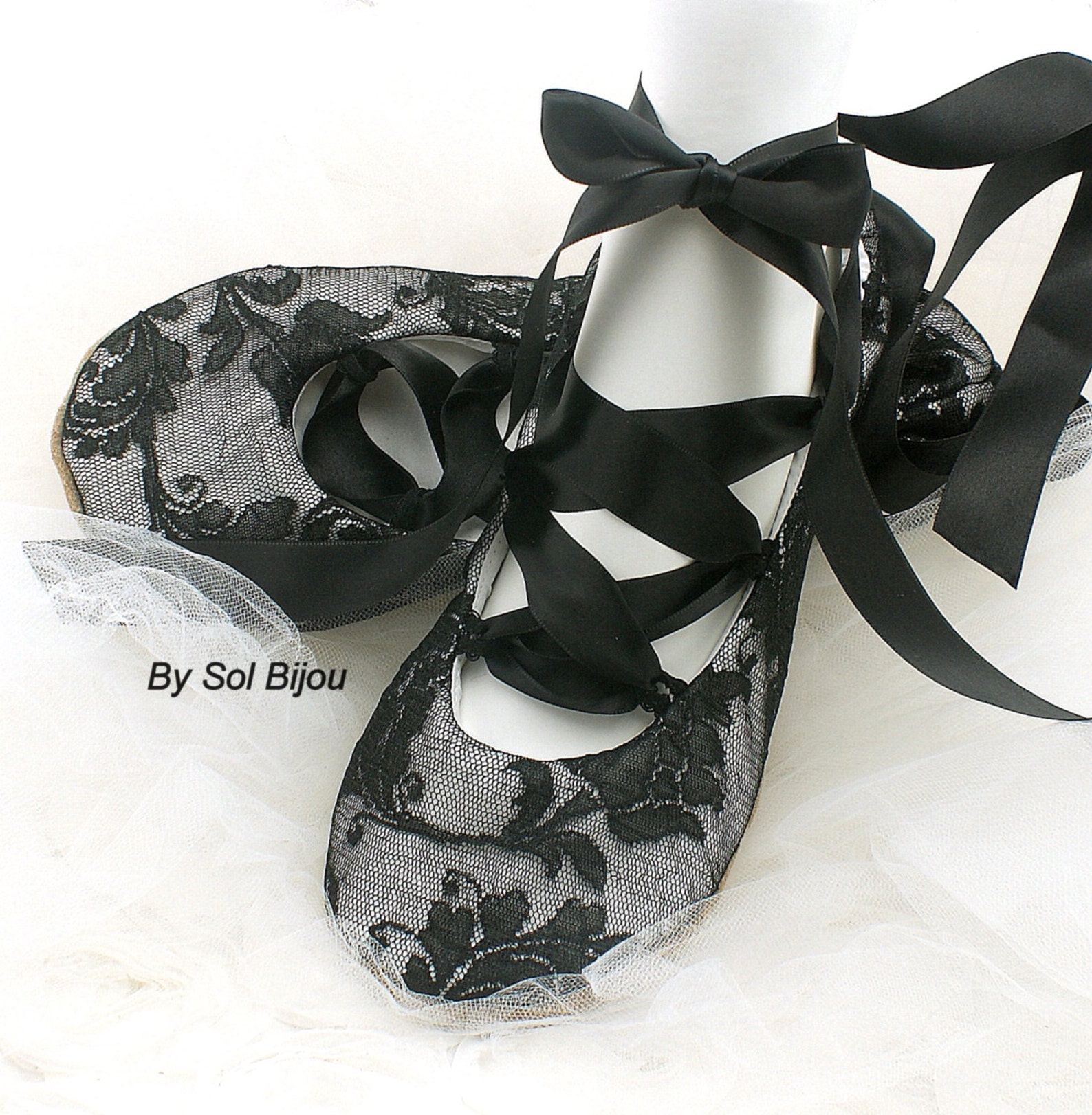 black ballet flats, celtic ballet flats, black wedding flats, ballet slippers, lace ballet flats, wedding shoes, flower girl,ele