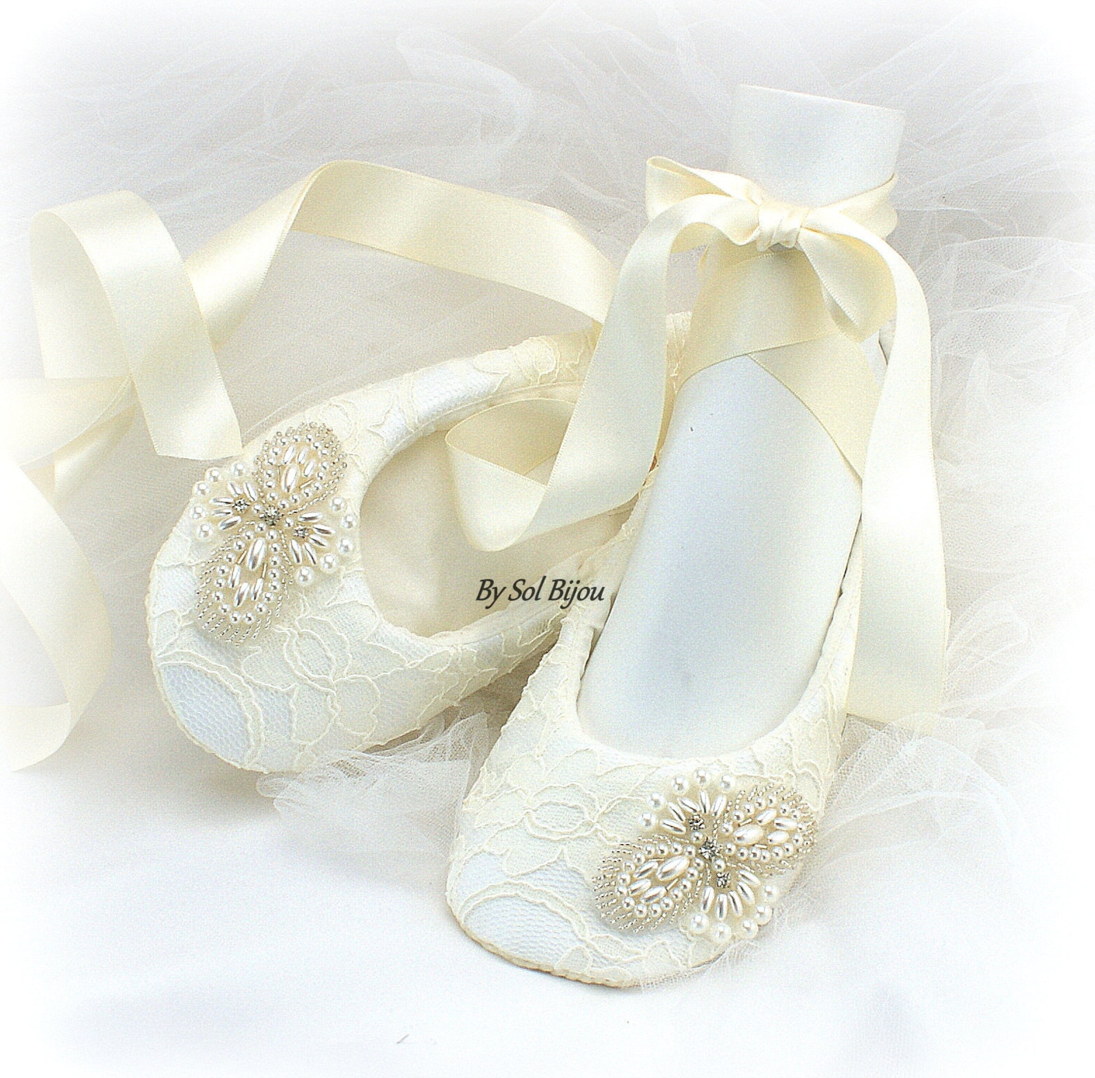 ivory lace ballet flats