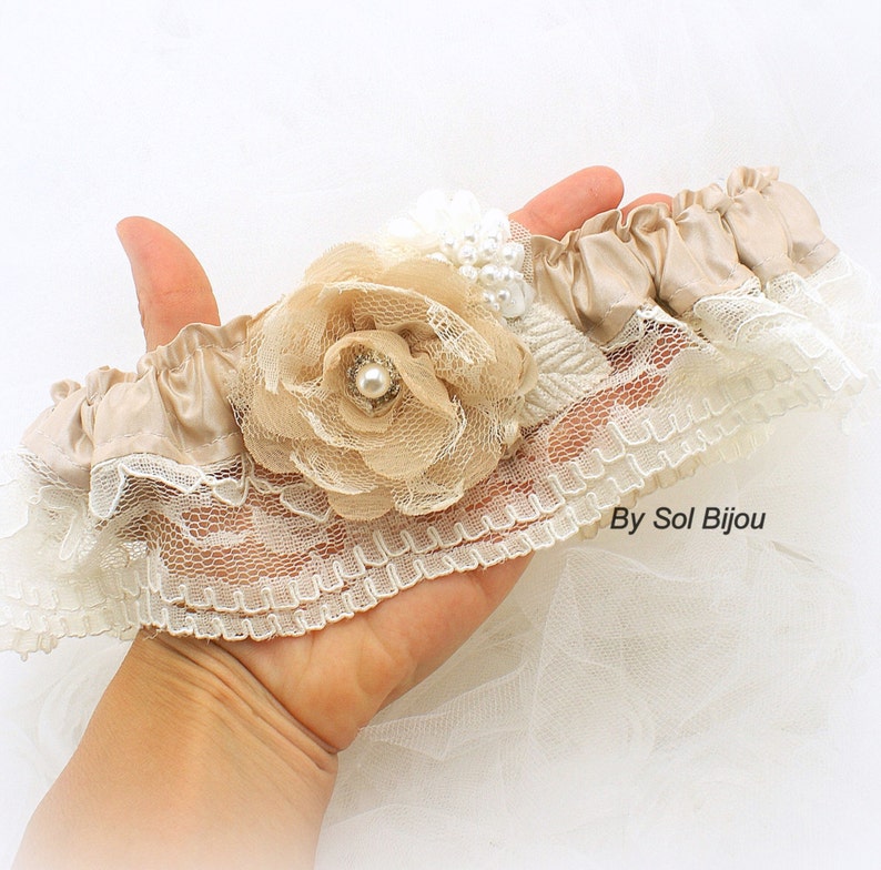 Ivory Dusty Rose Bridal Belt Wedding Vintage Pearls Handmade Flowers Lace Gray Toss Elegant Wedding Garter