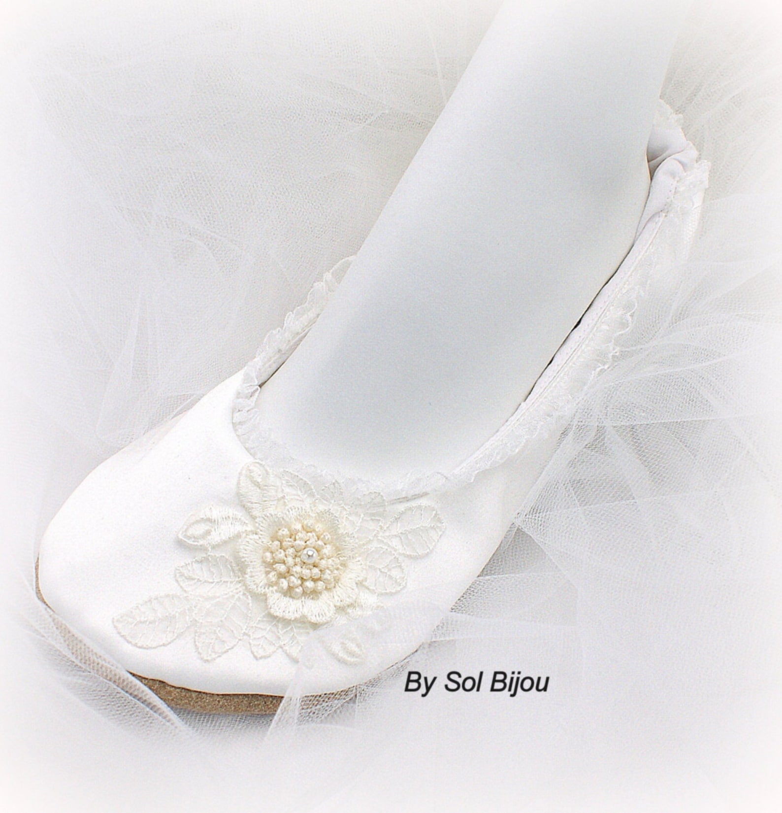 ivory ballet slippers bridal shoes satin wedding flats vintage style