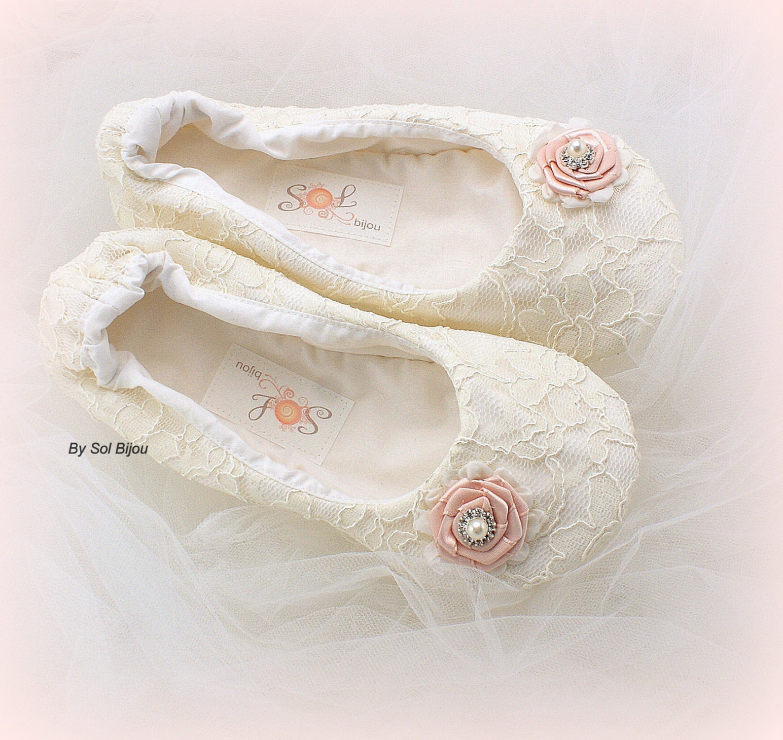 ivory ballet flats,blush ballet shoes,lace ballet flats,ballet slippers,wedding flats,flower girl flats,elegant wedding,vintage