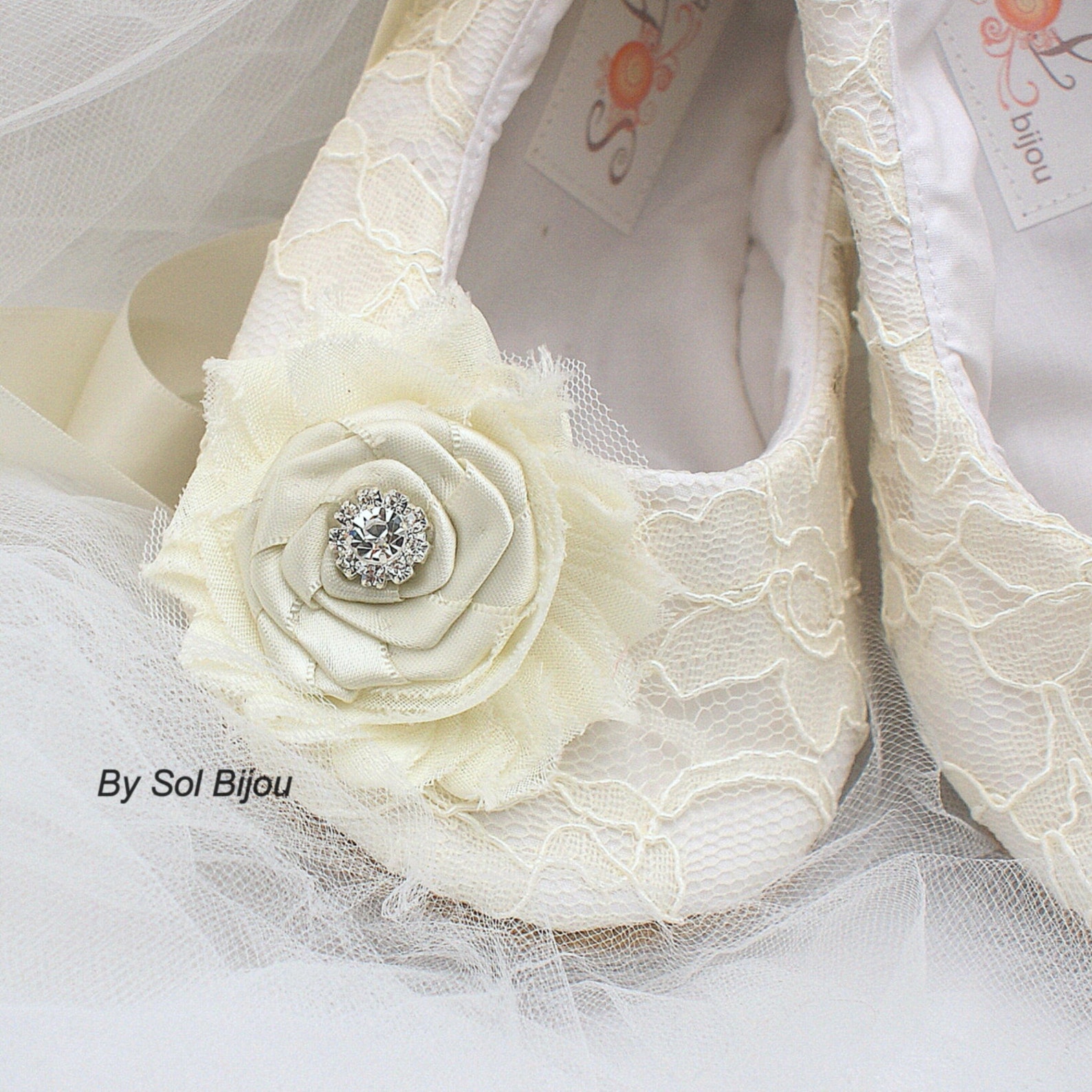 custom ballet flats shoes ivory ballet slippers wedding flats lace flats wedding shoes flower girl vintage style flats elegant w
