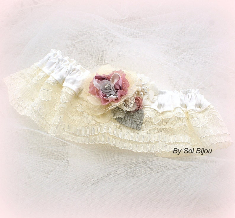 Ivory Dusty Rose Bridal Belt Wedding Vintage Pearls Handmade Flowers Lace Gray Toss Elegant Wedding Garter