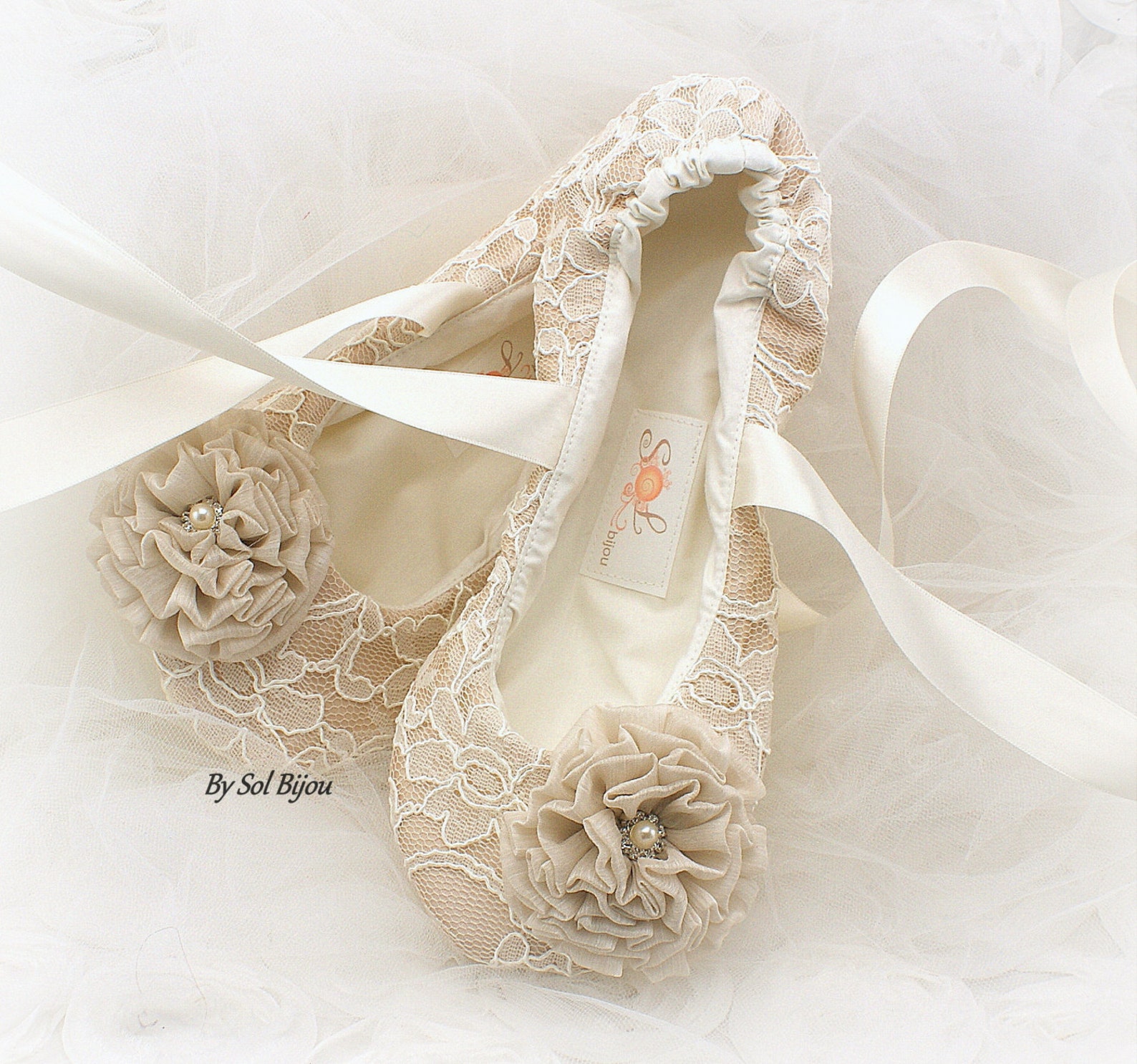 ivory ballet flats wedding flats lace ballet slippers for wedding with flowers