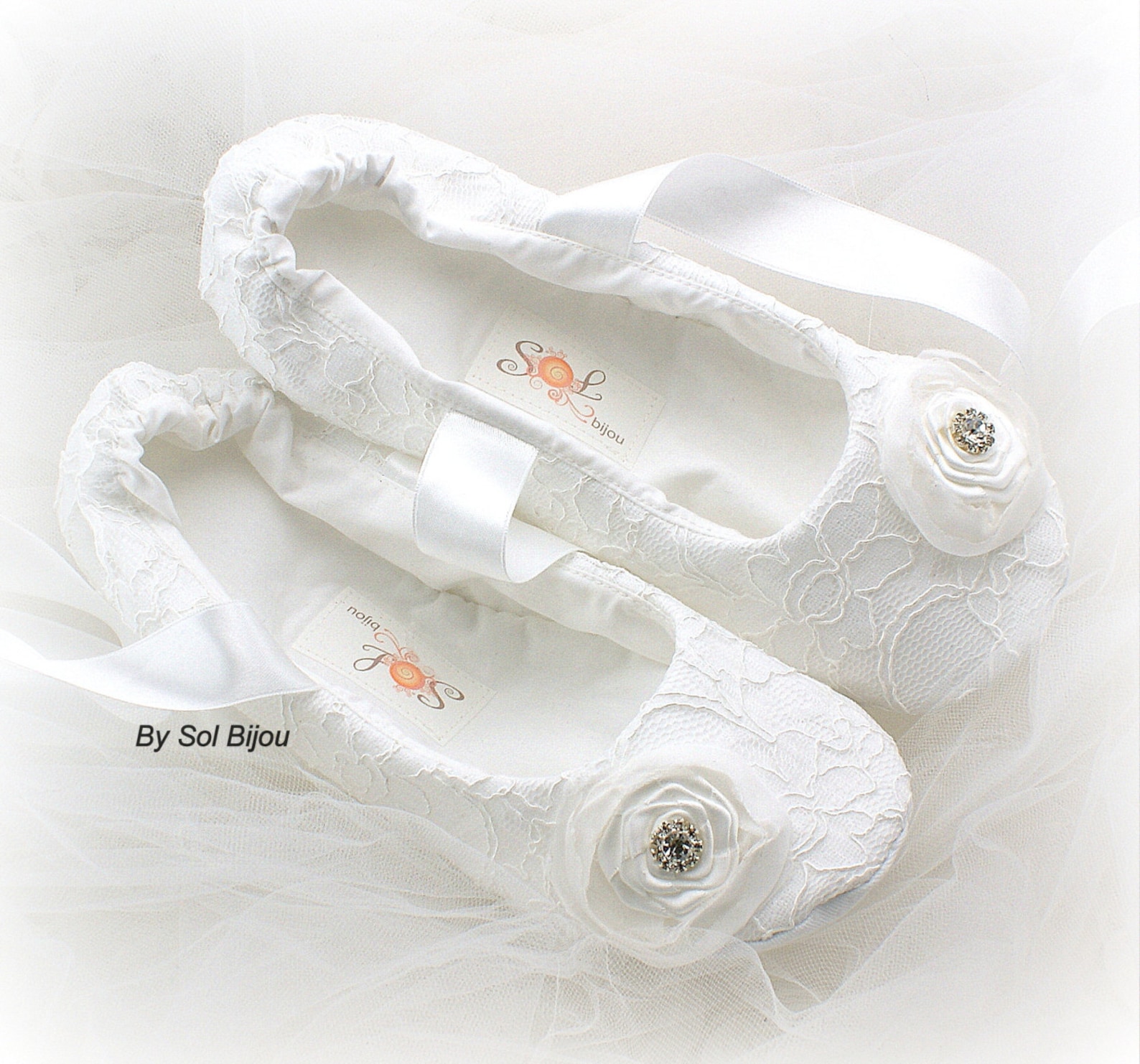 white ballet flats,custom wedding flats,ballet slippers,white lace flats,flower girl flats,first communion,elegant wedding,vinta