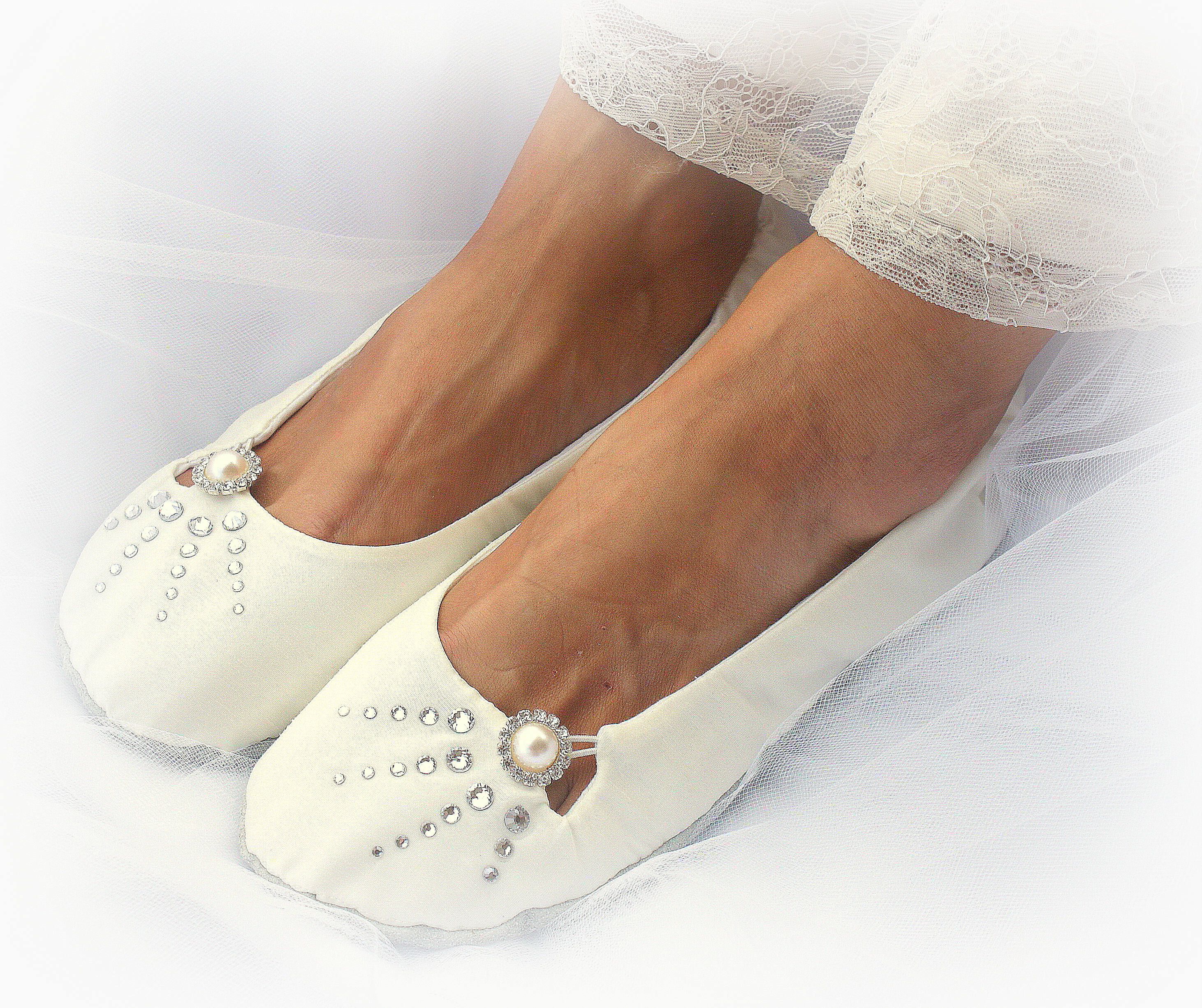neutral colored ballet flats