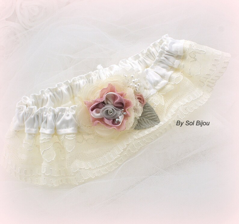 Ivory Dusty Rose Bridal Belt Wedding Vintage Pearls Handmade Flowers Lace Gray Toss Elegant Wedding Garter
