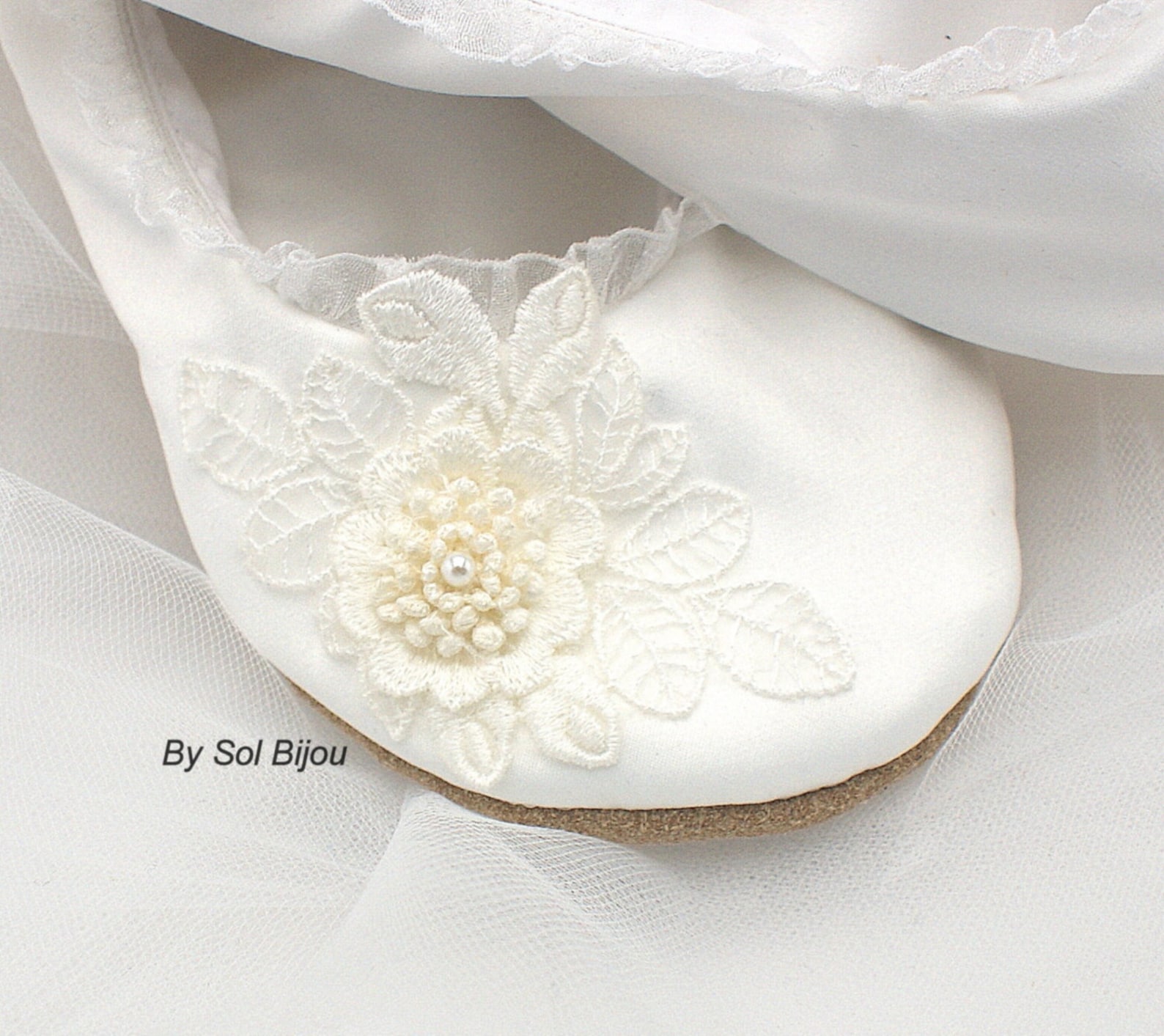 ivory ballet slippers bridal shoes satin wedding flats vintage style