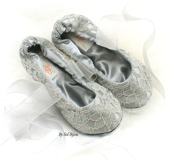 grey flats shoes
