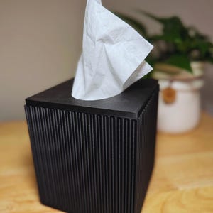 Square Tissue Box Cover Ribbed - Kleenex Box Cover - Tissue Holder - Bathroom Decor - Puffs Tissue Box - Housewarming Gift