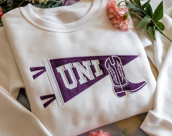 EMBROIDERED Custom College Sweatshirt, Applique Preppy Sweatshirt, Pennant Applique Sweatshirt,  Patchwork Sweatshirt, Preppy Sweatshirt
